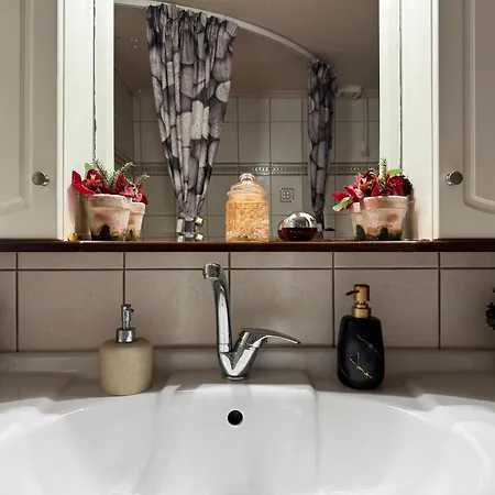 George House Apartamento *